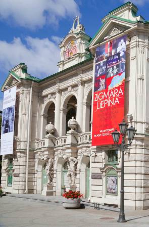 Teatro Nacional de Riga: Concerto do Maestro Antonio Meneghetti