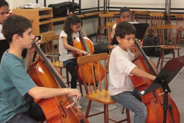 Orquestra Jovem inicia atividades no Recanto Maestro